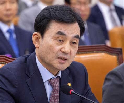 President Lee Says South Korea Can Retake Wartime Command of Combined US Forces