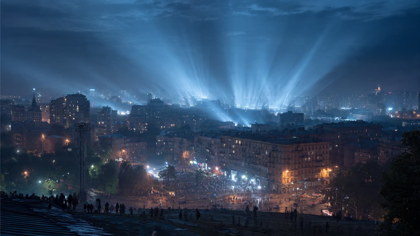 In the Shadow of Shifting Lines: Kyiv Watches War, Diplomacy, and Anxiety Move Together Once Again