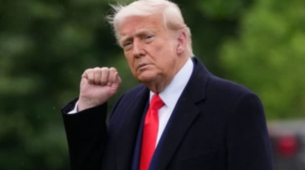 Trump Team Weighs Forming 5-Nation Group with Russia to Replace G7