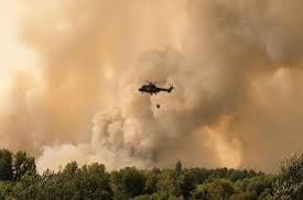 Foreign Helicopters Join Effort to Fight Deliblato Sands Wildfire Near Belgrade