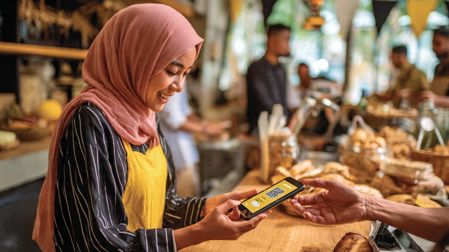 Indonesia's Fintech Sector Continues Expanding Digital Financial Services