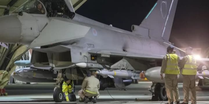 UK and France Bomb Underground ISIS Arms Bunker in Syria