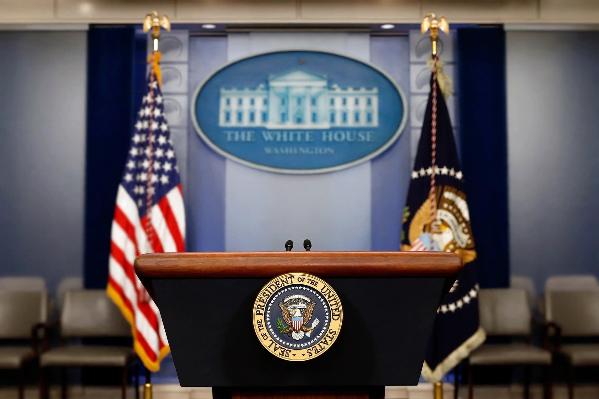 The President, the Husband, and a Fourteen-Minute Debut