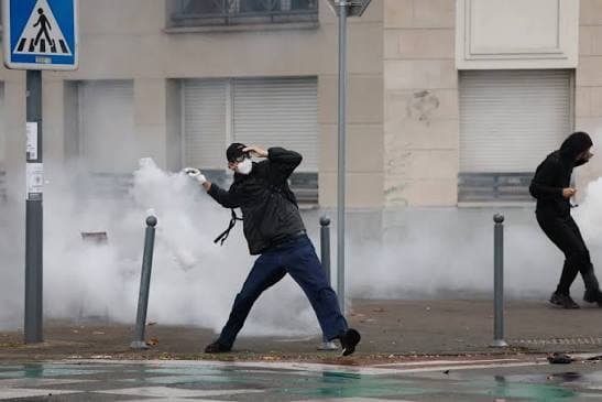 France Summons Iranian Envoy Over Disinformation About Student Protests