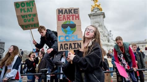 Climate change is existential threat to aviation, says Heathrow executive