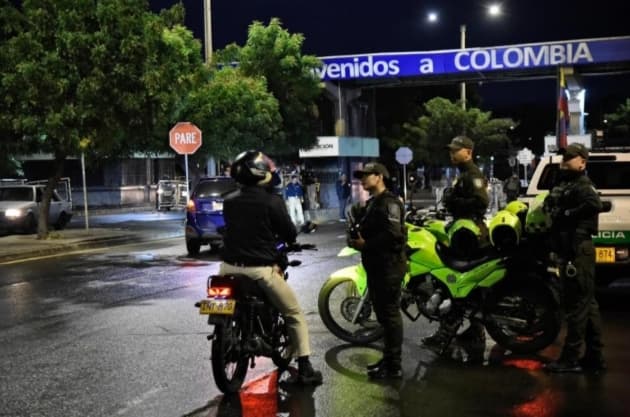 Colombia Deploys Troops to Venezuela Border Amid Rising Tensions Following U.S. Attacks