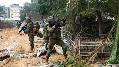 Israeli-Backed Palestinian Militias Intensify Operations Against Hamas in Gaza
