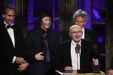 Phil Collins Can’t Wait to Confront Noel Gallagher at Their Rock Hall Induction: ‘I’m Giving Him the Benefit of the Doubt’