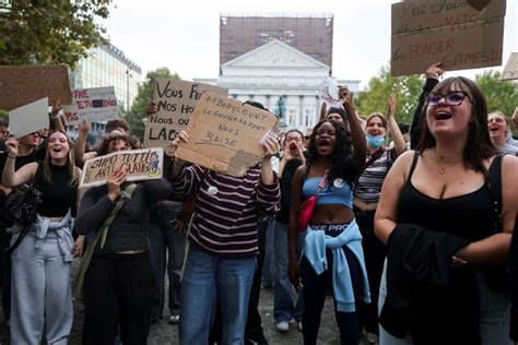 Belgian Students Rally Over Education Costs in Protests Echoing France