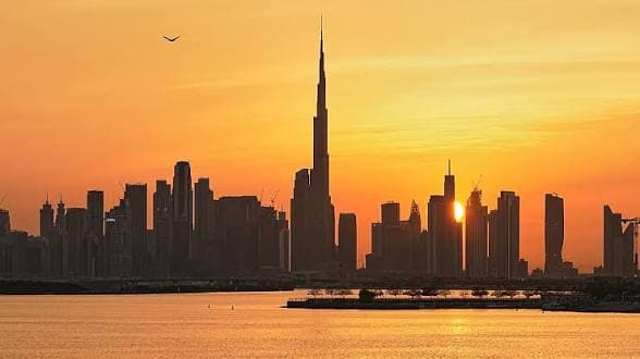 Booms Reported in Downtown Dubai; Authorities Deny Explosions