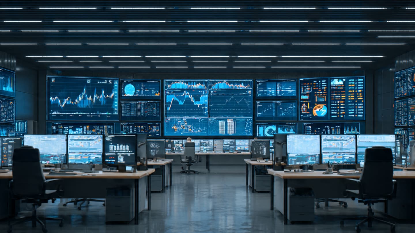 The Pulse of Energy: Global Markets Watch Every Shipment