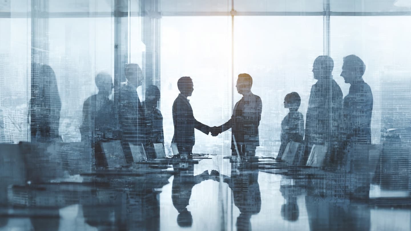 Across Neighboring Horizons: Fresh Partnerships Open Wider Paths for Investment Between Indonesia and Singapore Together Carefully