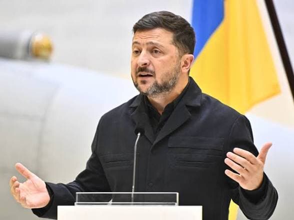 Zelenskiy Warns Russia Is Preparing a Massive Attack on Ukraine