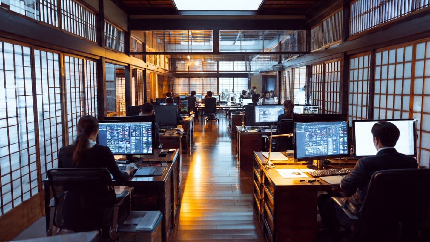 When Japanese Companies Look Toward the Future, Artificial Intelligence Still Waits Beyond the Office Door