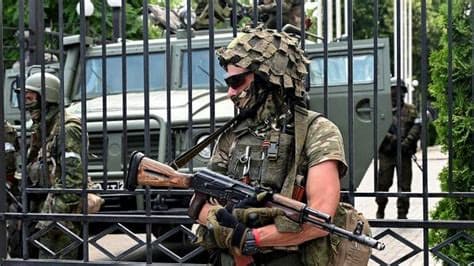 Russia jails veteran who threatened Putin with mutiny