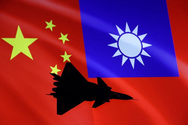 Taiwan Reports Large-Scale Chinese Military Flights Resuming After Unusual Absence