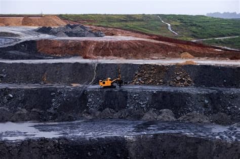 More Than 50 Countries Attending: Nations Gather for First-Ever Conference on Fossil Fuel Exit