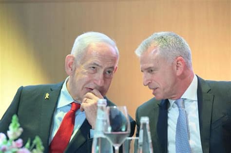 Israel: Netanyahu’s Ex-Chief of Staff Says He Blocked Staff From Signing “Loyalty Pledge” to Netanyahu Family