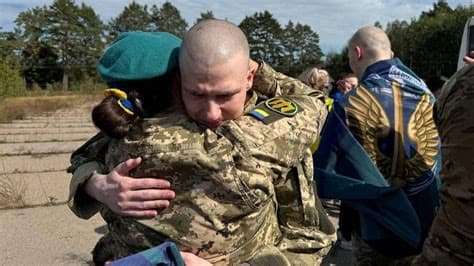 Russian Group Linked to FSB Uses Ukrainian POWs to Target Their Families, Investigation Finds