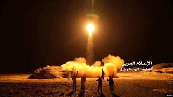 Saudi Arabia Intercepts Houthi Missile, Citing Retaliation After Earlier Strikes on Sana’a