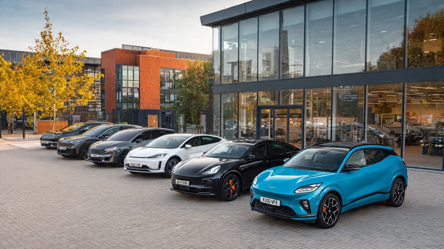 Across Britain’s Roads, Electric Cars Move Ahead as August Sales Reflect a Changing Automotive Market
