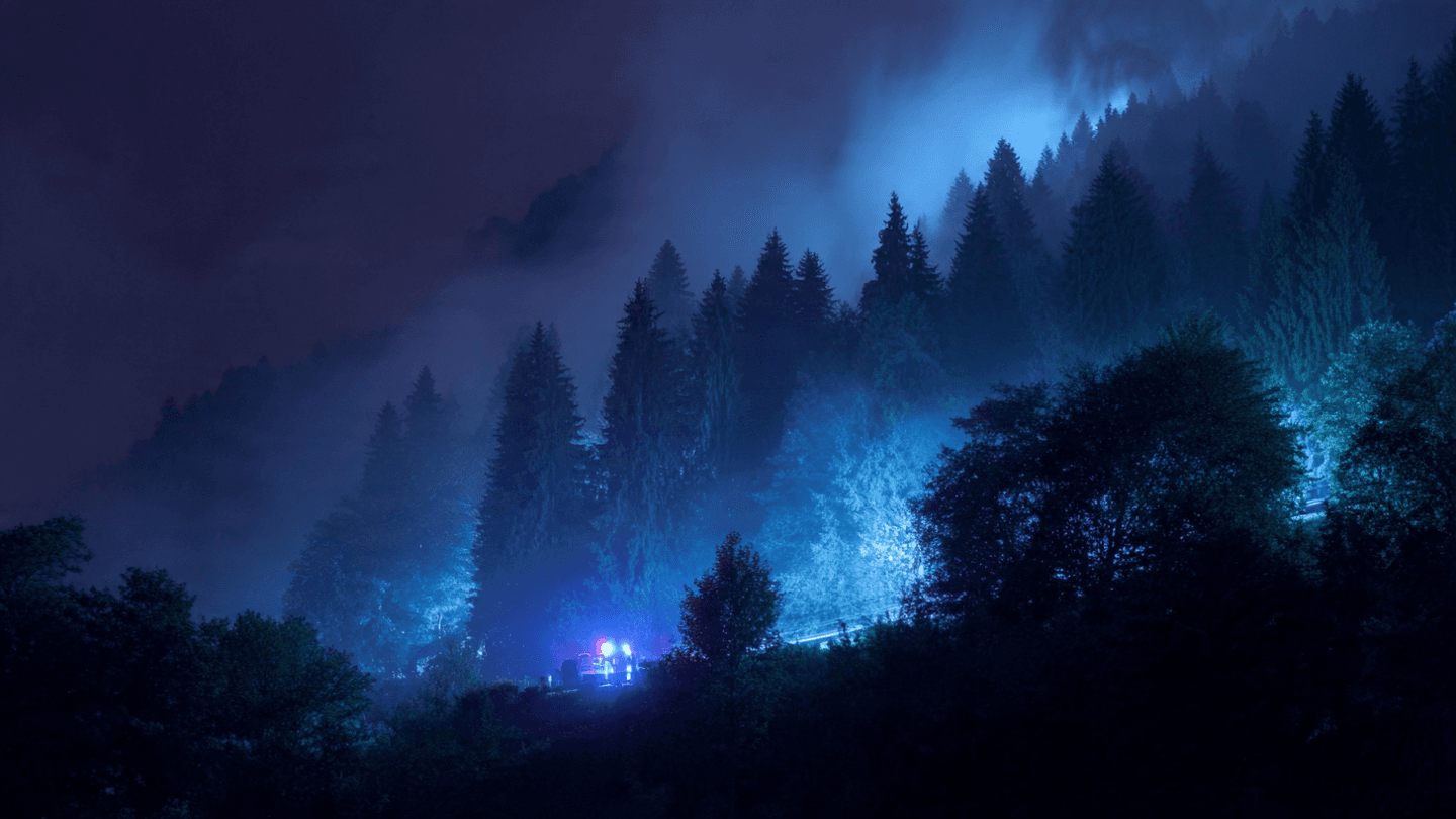  Between the Thunder and the Ridge, A Narrative of Mountain Rescue and Rescue