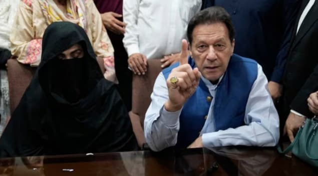 Former Pakistani Prime Minister Imran Khan and Wife Sentenced to 17 Years in Graft Case