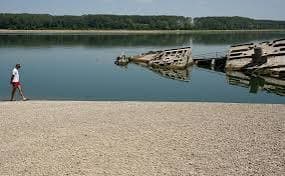 Europe Heat Wave Fuels Drought, Fires and Energy Fears