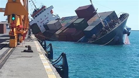 U.S. Presses Sri Lanka Not to Repatriate Iranian Crew and Survivors from Sunken Ship