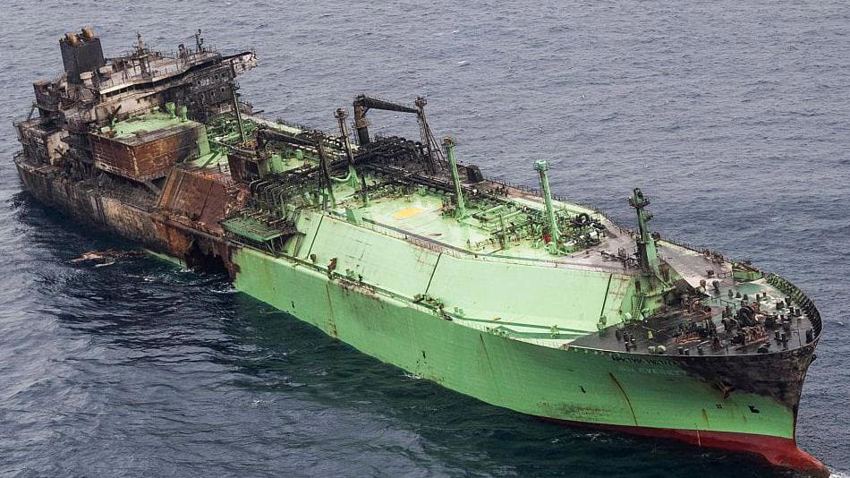 Italy Warns Stricken Russian Tanker Could Explode in Mediterranean at Any Time