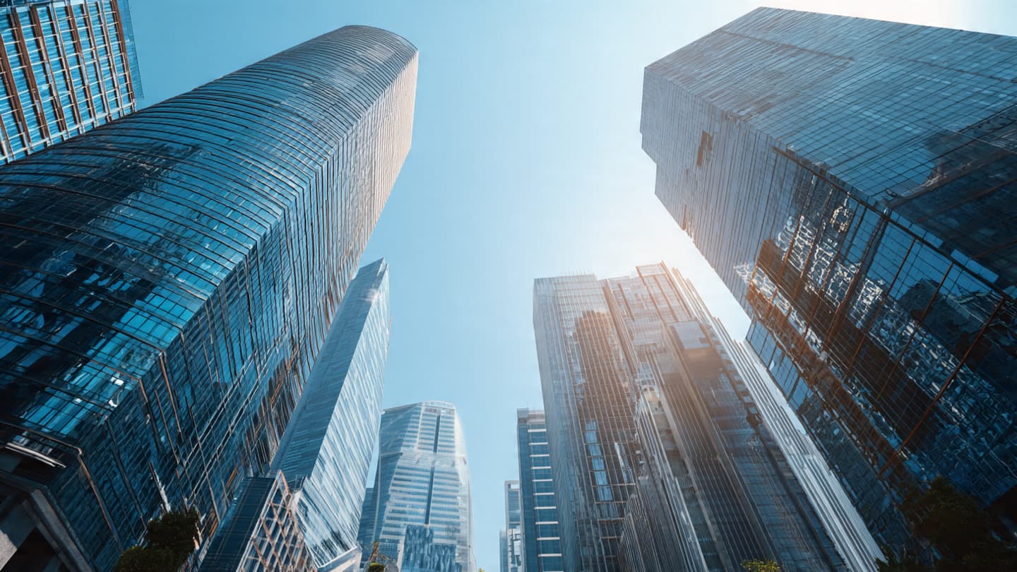 Reading the Winds of the Market: Investors Begin a New Quarter Carefully