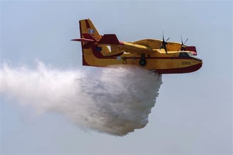 Water-Dropping Aircraft to Resume Flights in Greece as Firefighting Efforts Continue