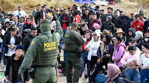 Spain Checks 200 Italy Arrivals in Border Controls After Migration Row