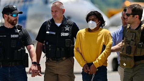 US Police Officer Accused of Killing Three People in Mexico Arrested at Border