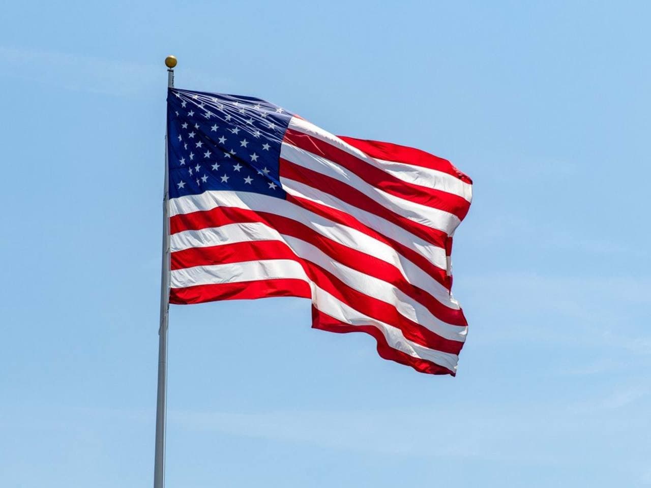 Peter Schiff Warns Rising Treasury Yields Threaten U.S. Economy