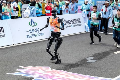 Chinese Robot Reportedly Runs 100-Meter Sprint Faster Than Usain Bolt’s World Record