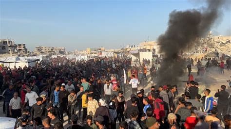 Gaza protest calls test Hamas rule as wartime frustration grows