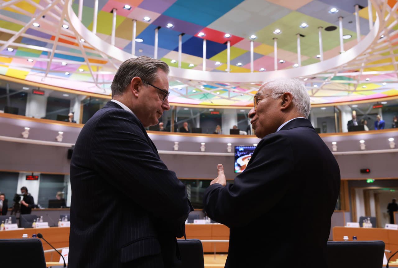 EU to Use Joint Bonds to Give Ukraine a €90 Billion Loan