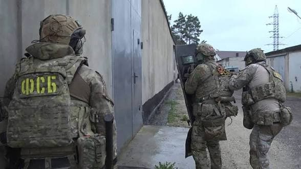 FSB Says It Detained German Citizen Suspected of Fighting for Kyiv