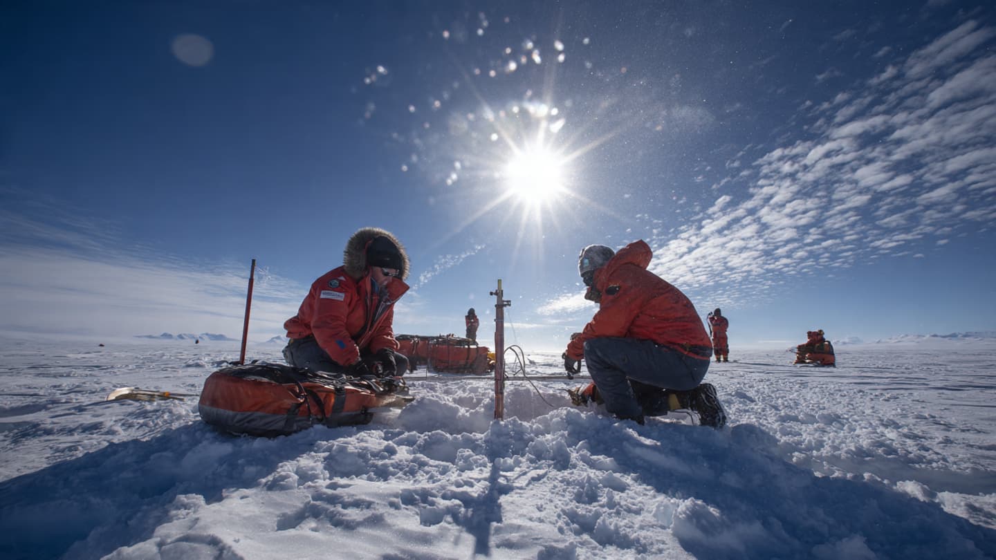 Tiny Particles Frozen in Ice Still Carry Stories From Deep Space