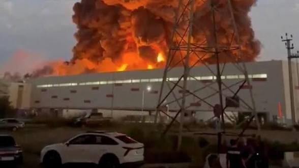Fire Erupts Near Reported Gathering of Russian Officers After Drone Attack in Crimea