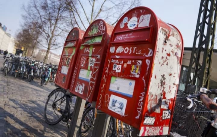 Digital Age Brings Denmark’s Postal Service to a Historic End