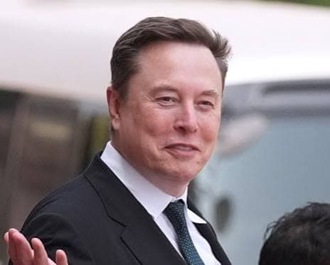 Elon Musk loses trillionaire status as SpaceX and Tesla stock drops