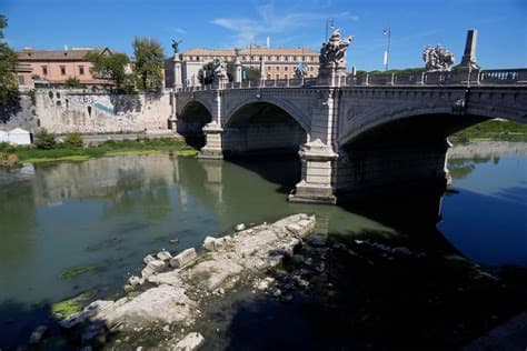 Nero’s Bridge Emerges From the Tiber as Rome Faces a Water Crisis