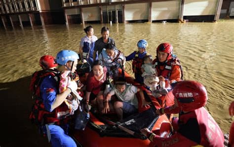 China floods: 900 snakes escape snake farm amid historic rainfall and rare tornadoes