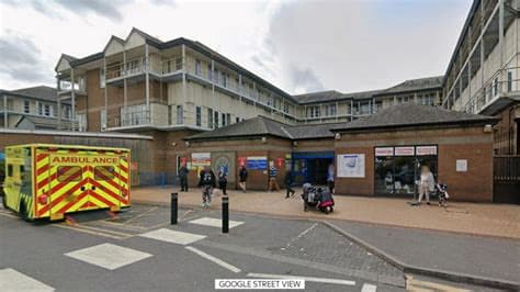 Oldham Surgeon Struck Off After Wrongly Connecting Patient’s Organs Left Him in “Uncontrollable Pain”