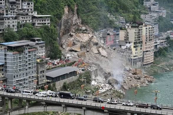 More Than 50 Homes Destroyed in Norway Fire Near Drammen