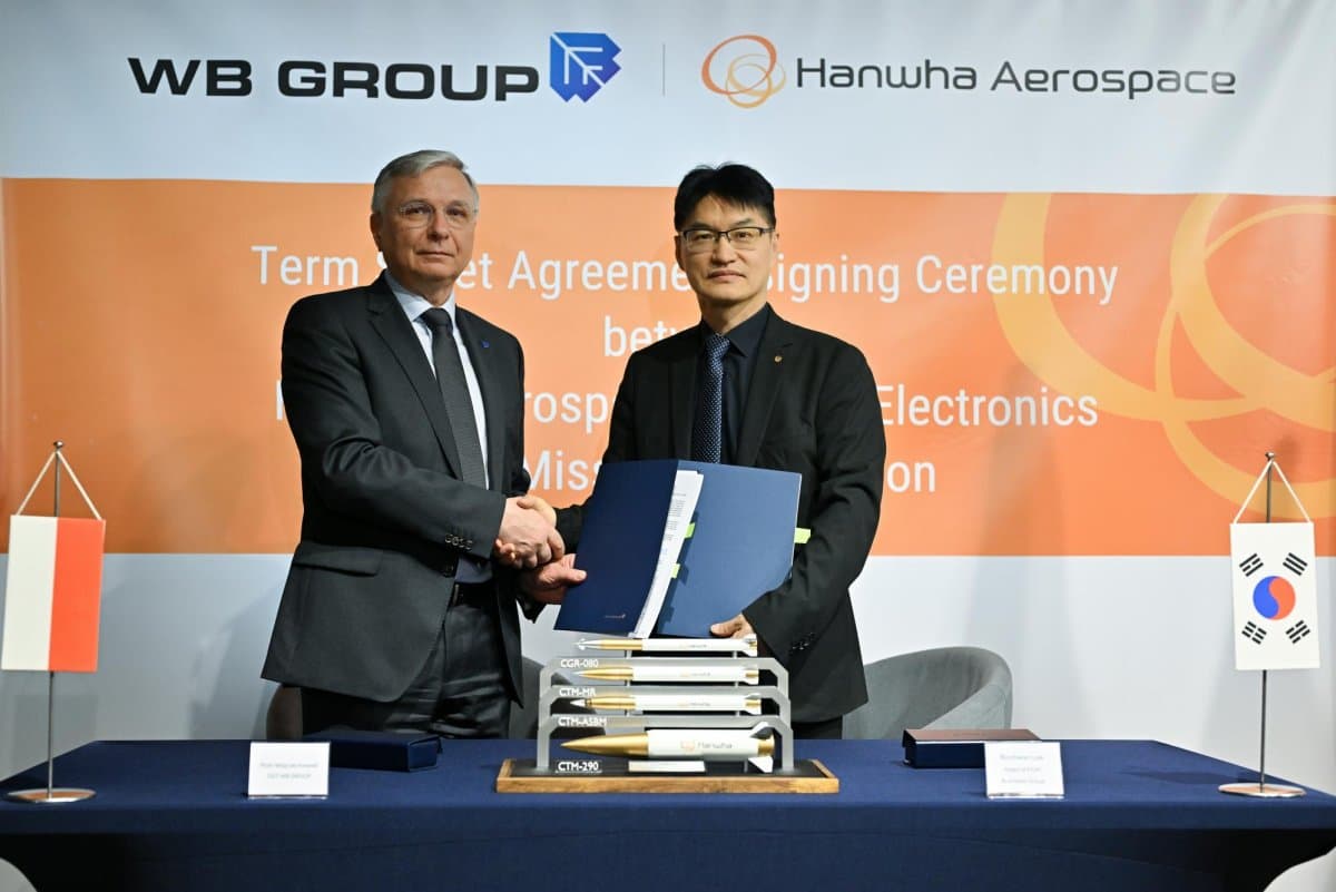 South Korea Signs $4B Chunmoo Rocket Production Deal with Poland for Homar-K Multiple Launch Rocket System