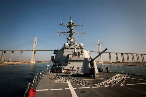 Houthis Say They’ll Block Saudi Shipping at Red Sea Gateway After Embargo