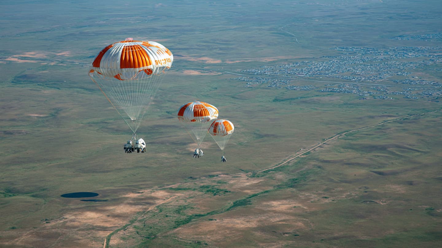 As Capsules Descend and Nations Look Up: A New Chapter in China’s Space Story